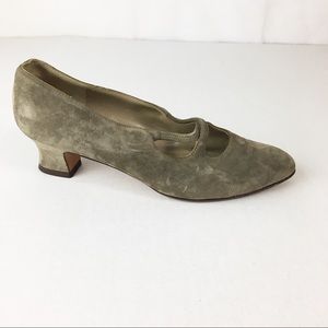 Vintage Salvatore Ferragamo leather suede shoes